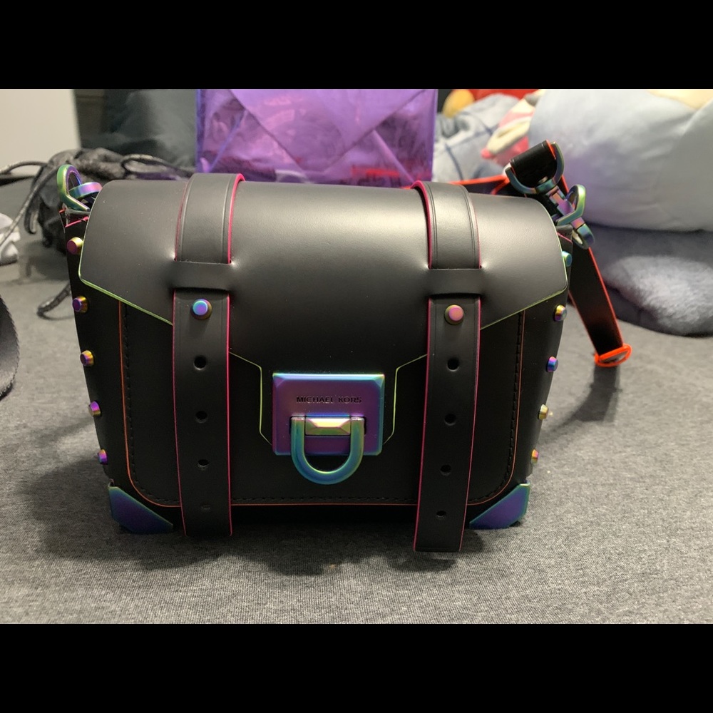 Manhattan Small Leather Crossbody Bag